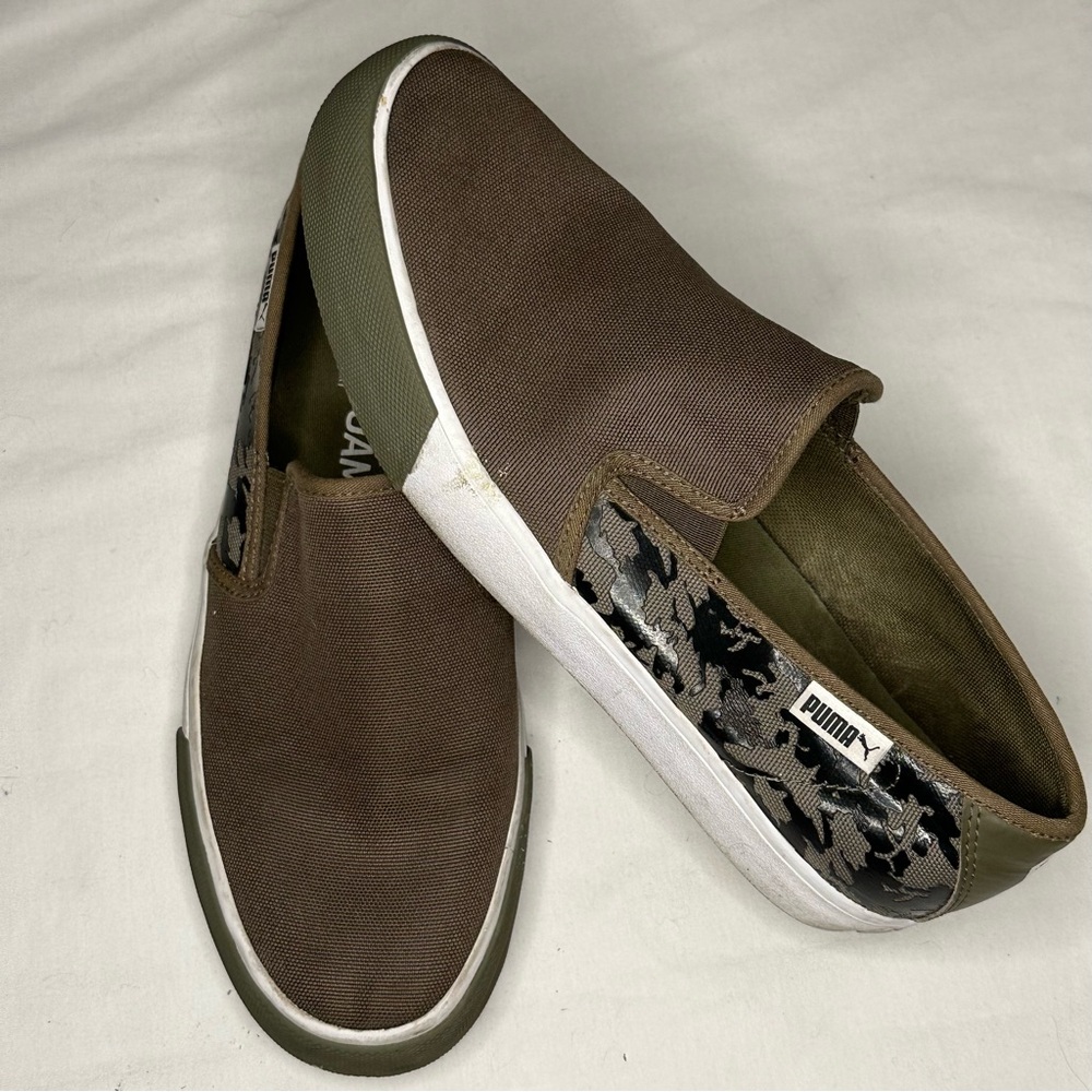 PUMA Bari Slip On Camo Dark Olive Puma Black 7.5 D (M) Soft Foam Comfort Walking